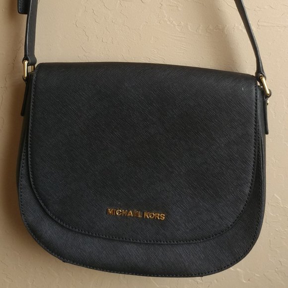 Black Matte Micheal Kors Purse - Picture 6 of 7
